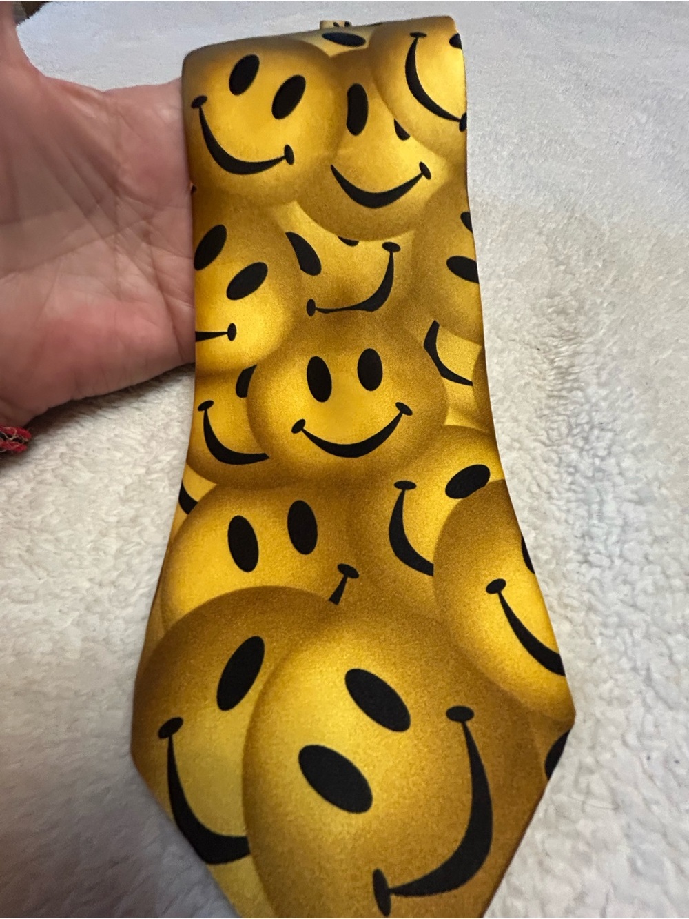 🎁3 for $30 - Gold Smiley Face Novelty Tie
